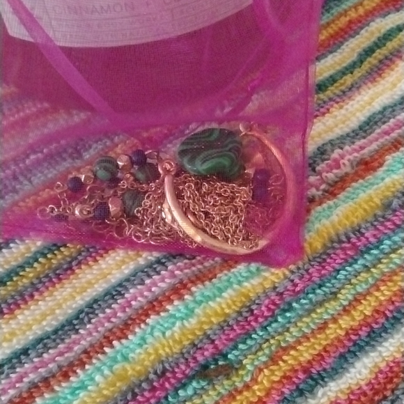 Accessories Bundle - Picture 9 of 9